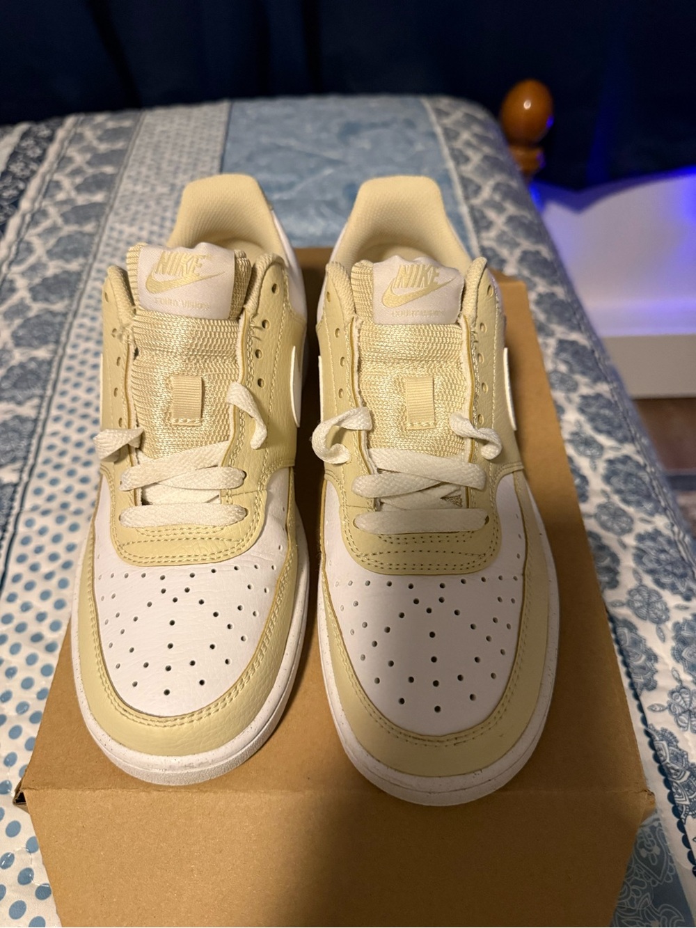 Nike Adult Low-Top Sneakers in Tan and White
